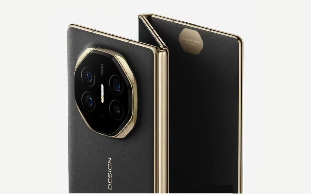 Huawei Mate XT Camera